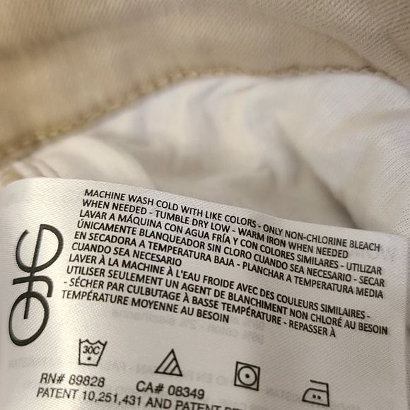 PLUS SIZE CODE BLUE CLASSIC CAPRI PANTS - Picture 13 of 13